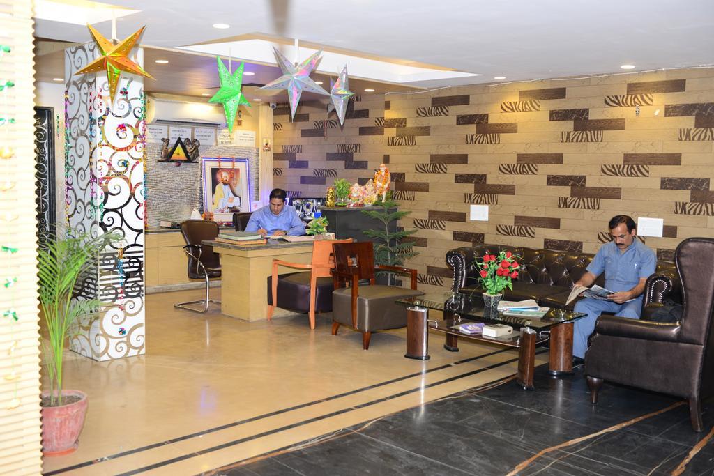 Hotel Cabana @ Pahar Ganj New Delhi Bagian luar foto