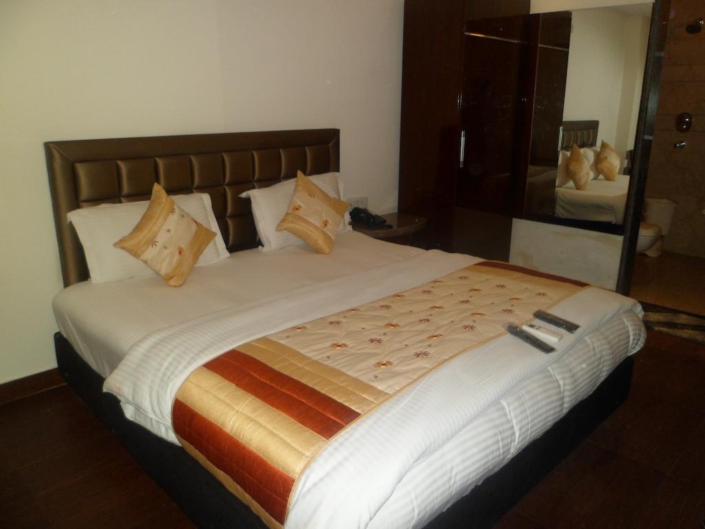 Hotel Cabana @ Pahar Ganj New Delhi Ruang foto