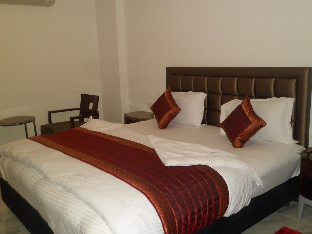 Hotel Cabana @ Pahar Ganj New Delhi Ruang foto