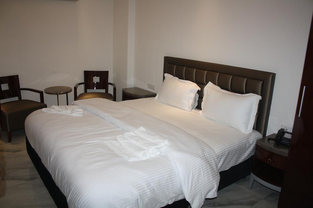 Hotel Cabana @ Pahar Ganj New Delhi Ruang foto