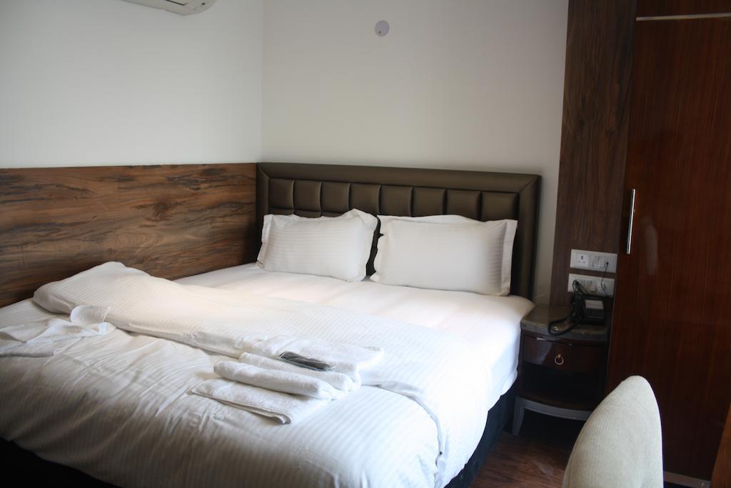 Hotel Cabana @ Pahar Ganj New Delhi Ruang foto